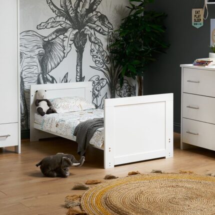 Obaby Nika Cot Bed White Wash – Cots & Cot Beds - Baby Travel