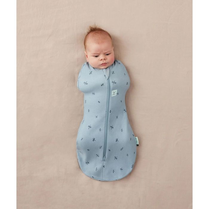 ergoPouch 0.2 TOG 0-3 Months Organic Summer Cocoon Swaddle Sleeping Bag Dragonfly – Sleeping Bags - Baby Travel ergoPouch 0.2 TOG 0-3 Months Organic Summer Cocoon Swaddle Sleeping Bag Dragonfly - Sleeping Bags - Image 3