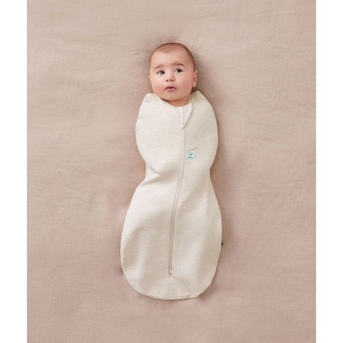 ergoPouch 1.0 TOG 0-3 Months Organic All Year Cocoon Swaddle Sleeping Bag Oatmeal – Sleeping Bags - Baby Travel ergoPouch 1.0 TOG 0-3 Months Organic All Year Cocoon Swaddle Sleeping Bag Oatmeal - Sleeping Bags - Image 3