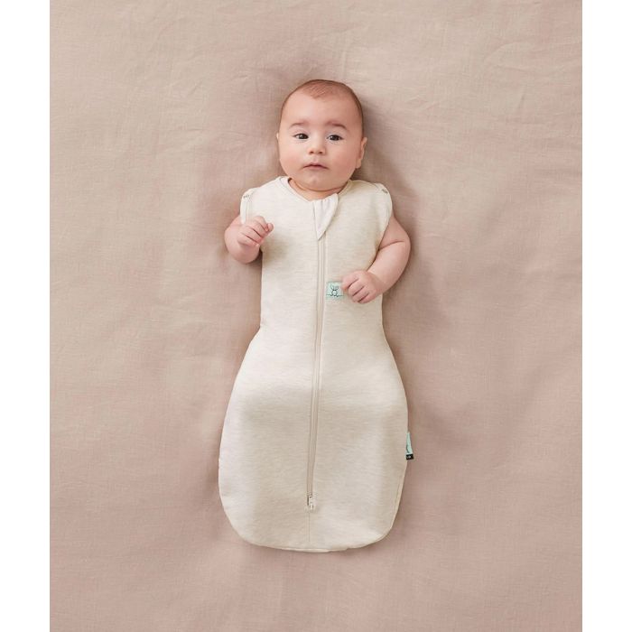 ergoPouch 1.0 TOG 0-3 Months Organic All Year Cocoon Swaddle Sleeping Bag Oatmeal – Sleeping Bags - Baby Travel ergoPouch 1.0 TOG 0-3 Months Organic All Year Cocoon Swaddle Sleeping Bag Oatmeal - Sleeping Bags - Image 6