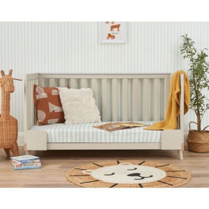 Tutti Bambini Hygge Cot Bed Light Oak/White Sand – Cots & Cot Beds - Baby Travel