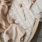 Avery Row Cuddle Cloth - Brown Bear