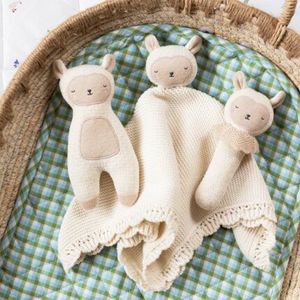 Avery Row Little Hands Toy - Sleepy Sheep