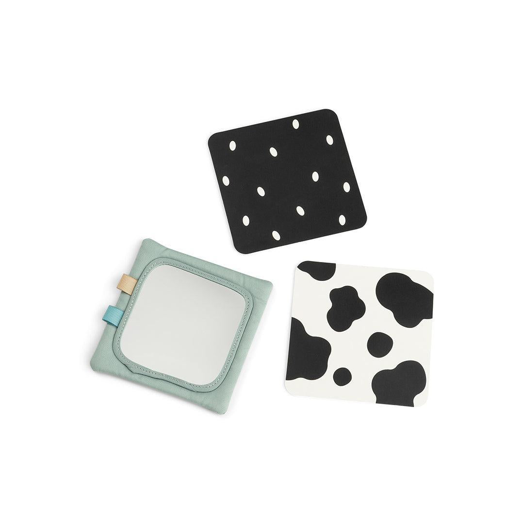 Done by Deer Baby Contrast Card Holder – Tiny Farm - Baby Travel Done by Deer Baby Contrast Card Holder - Tiny Farm