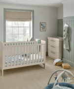 Hampden 2 Piece Cotbed Set with Dresser Changer - Cashmere