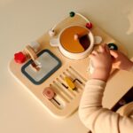 Liewood Magnus Chef Wooden Busy Board - Safari Sandy Mix