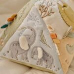 Little Dutch Activity Triangle - Safari Friends