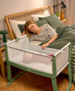 SnuzPod Studio Bedside Crib – Tokyo Matcha