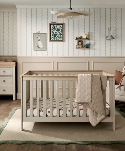 Wedmore Cotbed – Cashmere/Oak